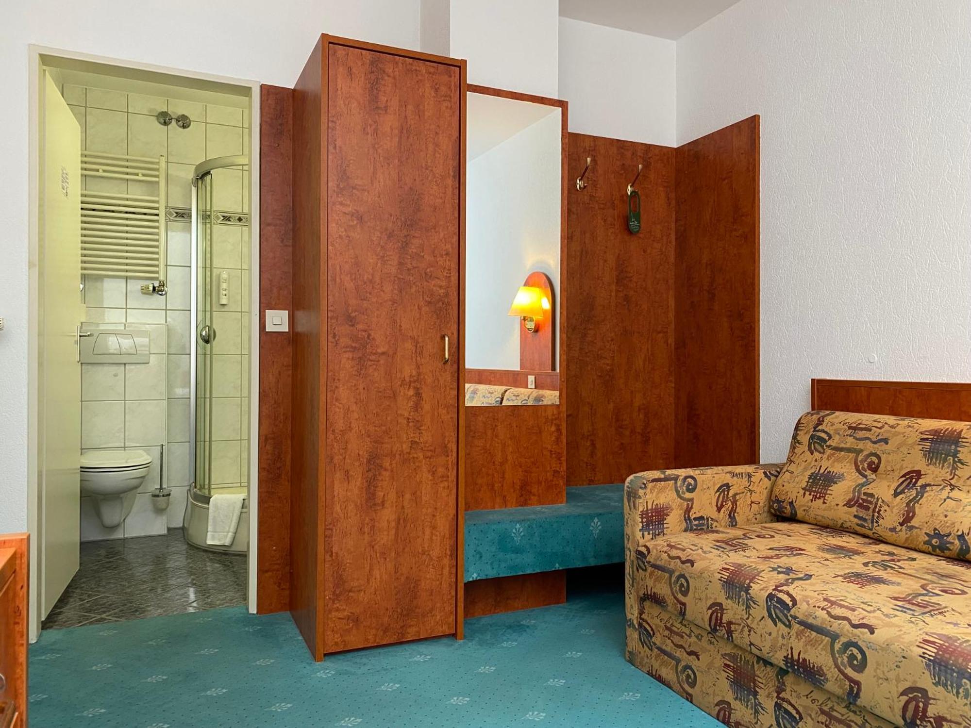 Hotel Hansa Offenbach am Main ภายนอก รูปภาพ