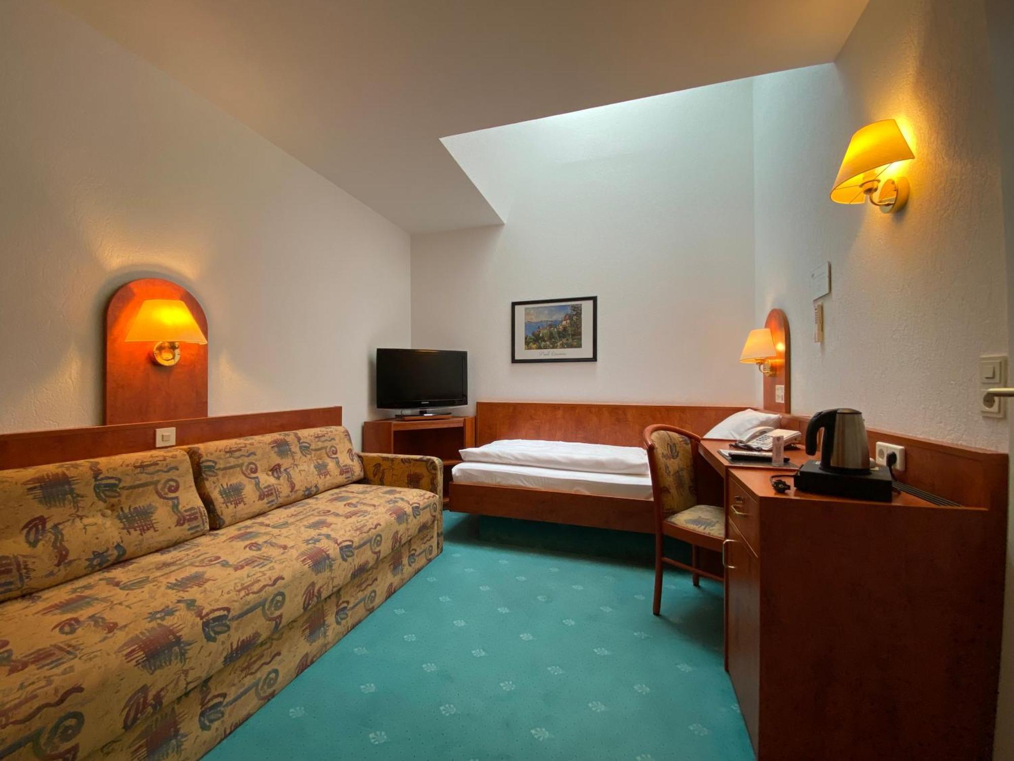 Hotel Hansa Offenbach am Main ภายนอก รูปภาพ